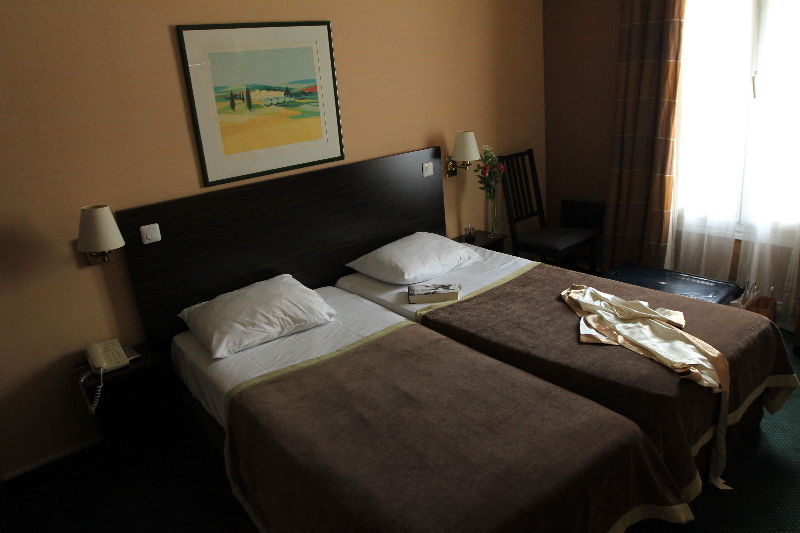 Hotel Duette Paris Bagian luar foto